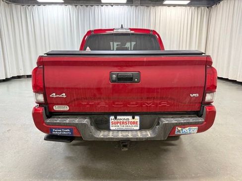 Used 2023 Toyota Tacoma SR5 w/ Technology Package AWD/4WD image 9