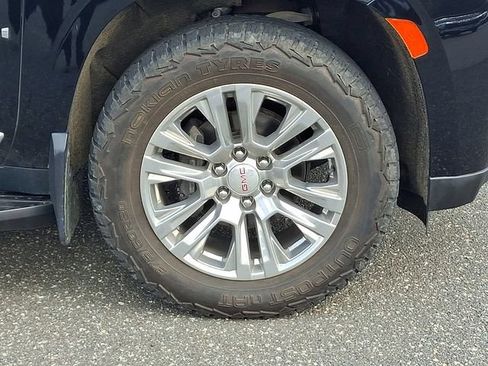 Used 2021 GMC Yukon XL Denali AWD/4WD image 27