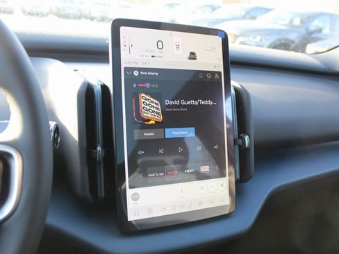 New 2026 Volvo EX30 Plus image 17