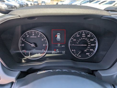 New 2025 Subaru Crosstrek 2.5i Limited w/ Popular Package #4A image 17