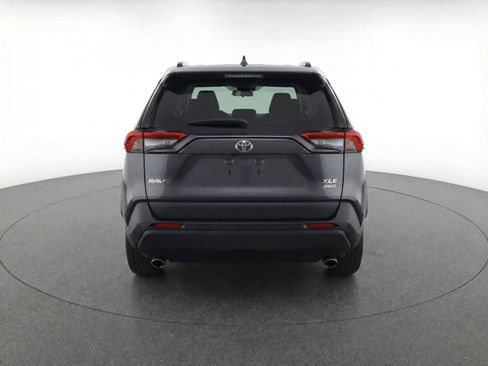 Used 2025 Toyota RAV4 XLE w/ Convenience Package image 7