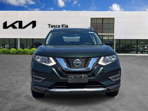 Used 2020 Nissan Rogue SV AWD/4WD image 2