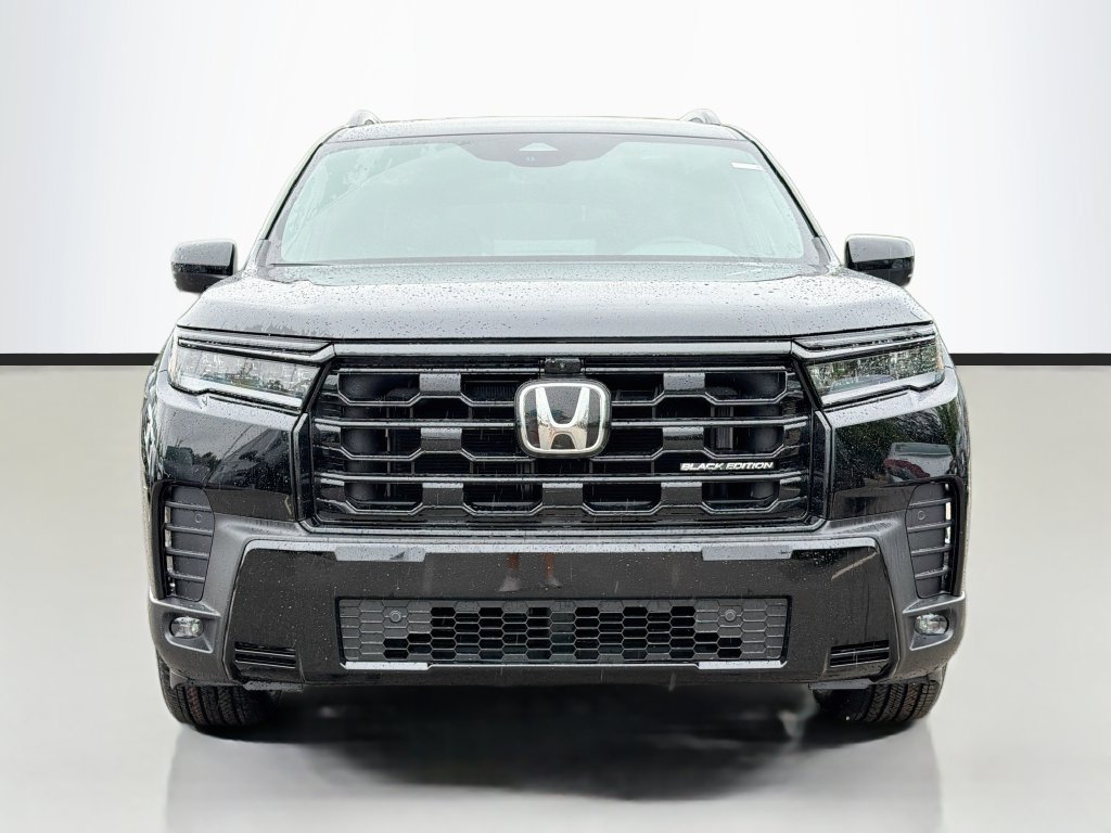 New 2026 Honda Pilot Black Edition image 4