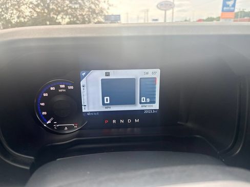 Used 2023 Ford Bronco Black Diamond AWD/4WD image 9