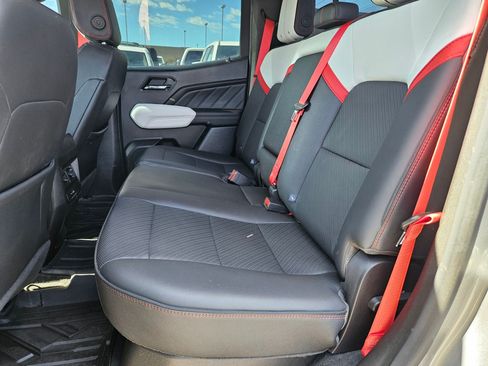 Used 2024 GMC Canyon AT4X AWD/4WD image 27