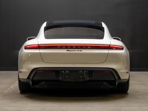 Certified 2024 Porsche Taycan 4S AWD/4WD image 6