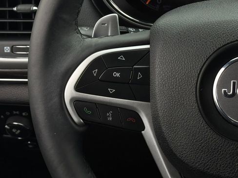 Used 2014 Jeep Grand Cherokee Summit image 21