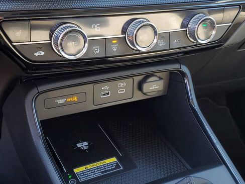 Used 2025 Honda CR-V EX-L image 19