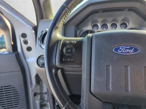 Used 2012 Ford F250 Lariat w/ Lariat Interior Pkg image 13