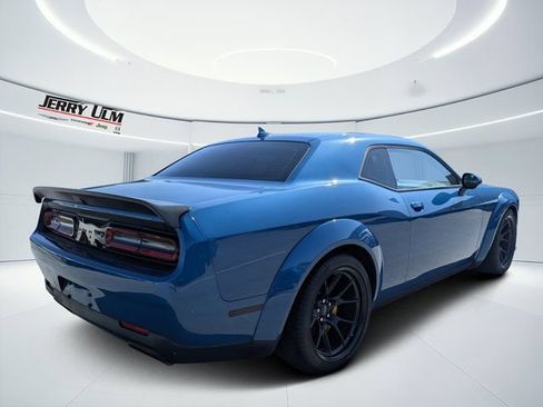 Used 2023 Dodge Challenger SRT Hellcat RWD image 3