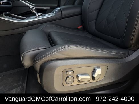 Used 2023 BMW X5 xDrive40i w/ M Sport Package AWD/4WD image 31
