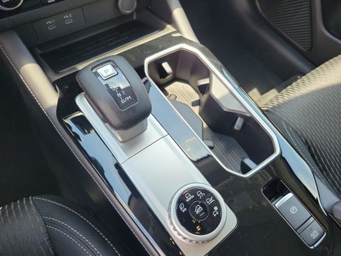 New 2026 Mitsubishi Outlander ES FWD image 30