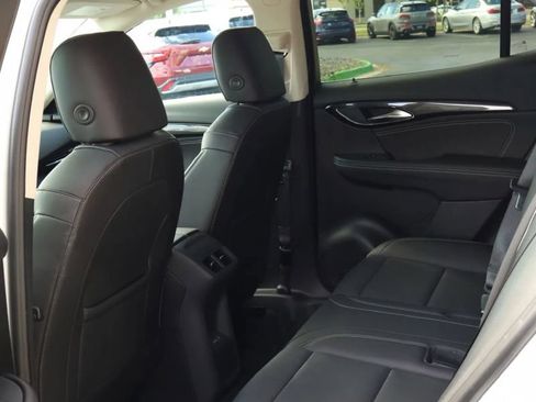 Used 2023 Buick Envision Essence AWD/4WD image 31