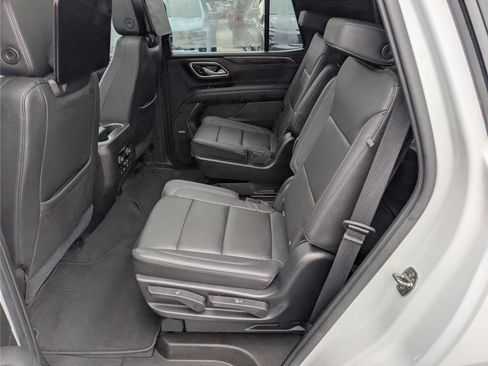 Used 2021 Chevrolet Tahoe Z71 w/ Luxury Package image 15