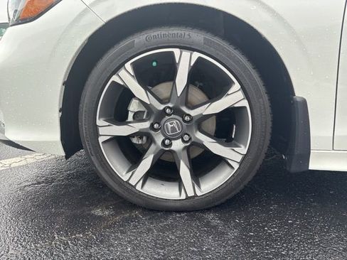 Used 2025 Honda Civic Sport Touring image 12