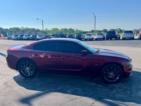 Used 2018 Dodge Charger GT AWD/4WD image 4
