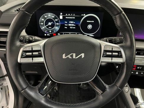 Used 2023 Kia Telluride SX Prestige X-Pro image 32