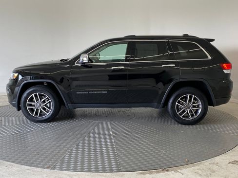 Used 2021 Jeep Grand Cherokee Limited w/ Premium Lighting Group image 2