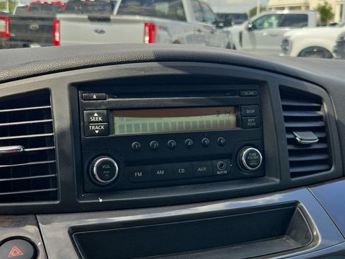 Used 2015 Nissan Quest S FWD image 17