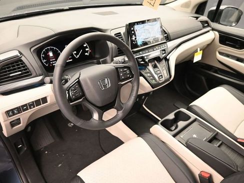 New 2026 Honda Odyssey Elite image 16