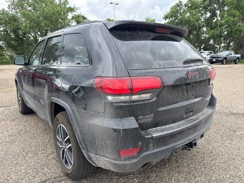 Used 2020 Jeep Grand Cherokee Trailhawk w/ Trailhawk Luxury Group AWD/4WD image 6