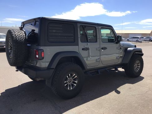 Used 2023 Jeep Wrangler Unlimited Sport AWD/4WD image 5