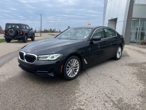Used 2021 BMW 530i xDrive AWD/4WD image 1