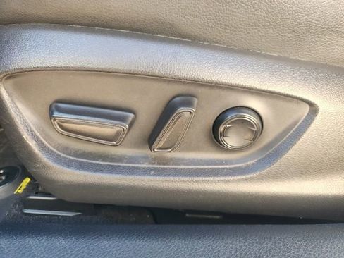 Used 2020 Toyota Camry XSE image 22