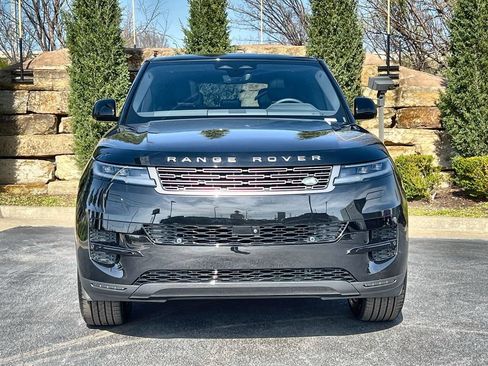 Used 2026 Land Rover Range Rover Sport SE AWD/4WD image 8