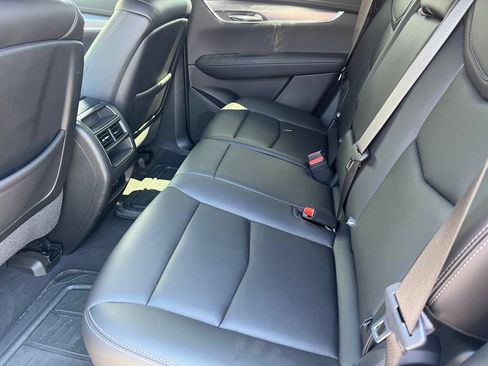 Used 2021 Cadillac XT5 Luxury AWD/4WD image 13
