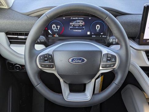 New 2026 Ford Explorer Active w/ Active Comfort Package image 10