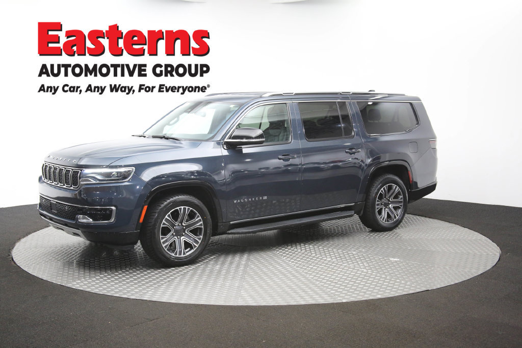 Used 2024 Jeep Wagoneer L Series II w/ Flexible Seating Group RWD image 65