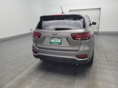Used 2019 Kia Sorento FWD image 7
