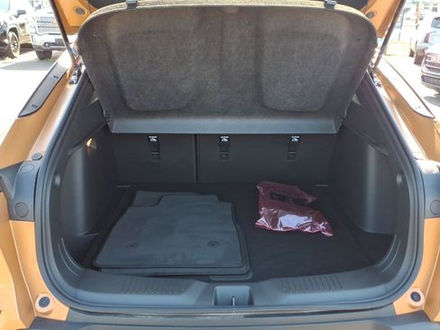 Certified 2024 Buick Envista Preferred FWD image 25