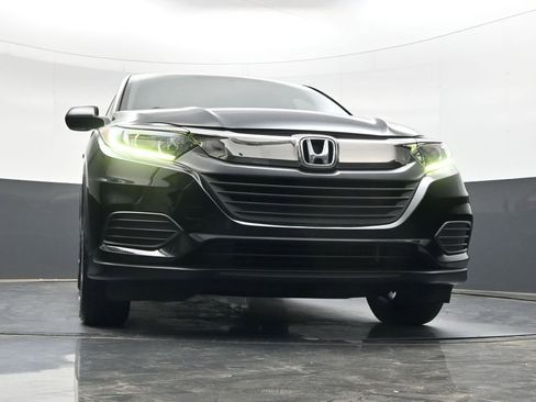 Used 2021 Honda HR-V LX image 30