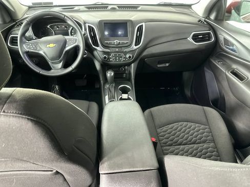 Used 2020 Chevrolet Equinox LT FWD image 19