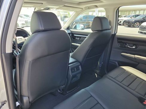 Used 2026 Honda CR-V EX-L image 17