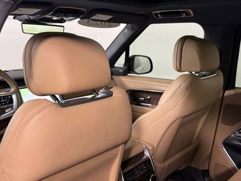 Certified 2023 Land Rover Range Rover SE AWD/4WD image 26
