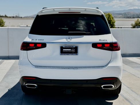 New 2026 Mercedes-Benz GLS 450 4MATIC image 11