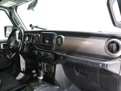 Used 2020 Jeep Wrangler Unlimited Sport AWD/4WD image 18