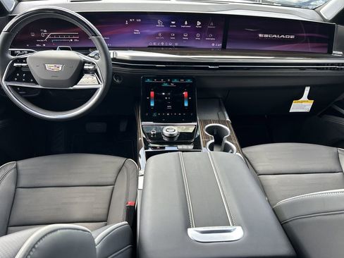 New 2026 Cadillac Escalade ESV Luxury w/ Touring Package image 16