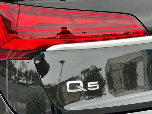 Used 2023 Audi Q5 2.0T Premium AWD/4WD image 27