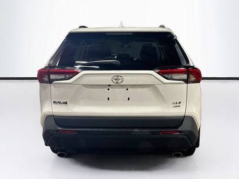 Used 2024 Toyota RAV4 XLE w/ Convenience Package AWD/4WD image 6