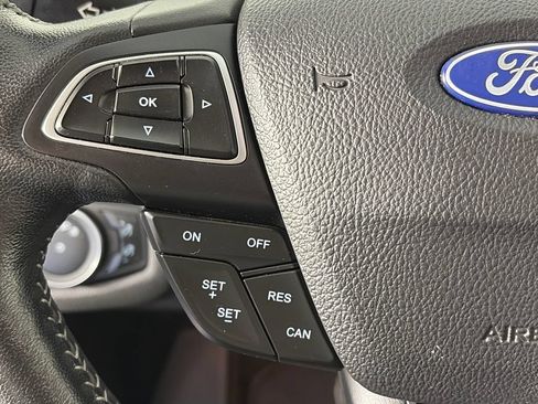 Certified 2019 Ford Escape SE AWD/4WD image 17