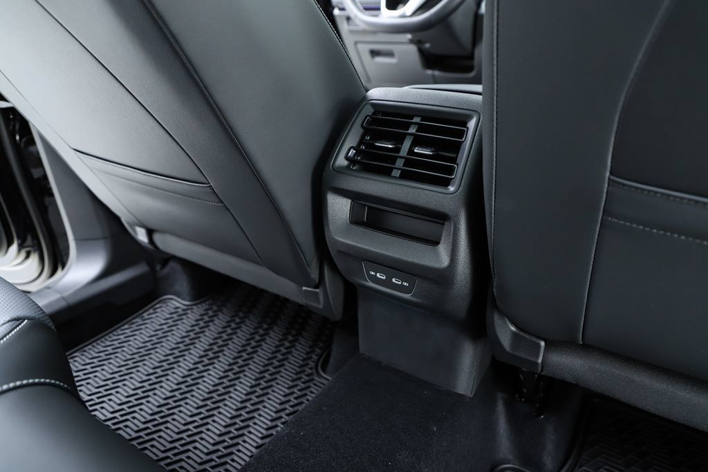 New 2026 Volkswagen Tiguan SE AWD/4WD image 78