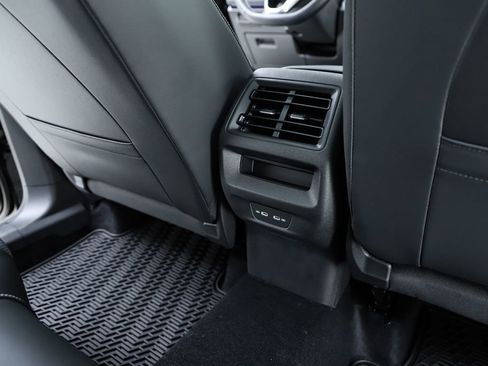 New 2026 Volkswagen Tiguan SE AWD/4WD image 78