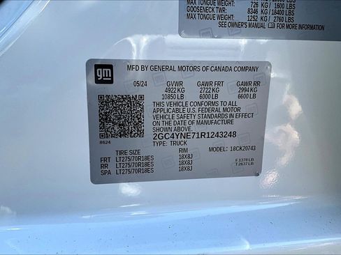 Used 2022 Chevrolet Silverado 1500 LT image 12