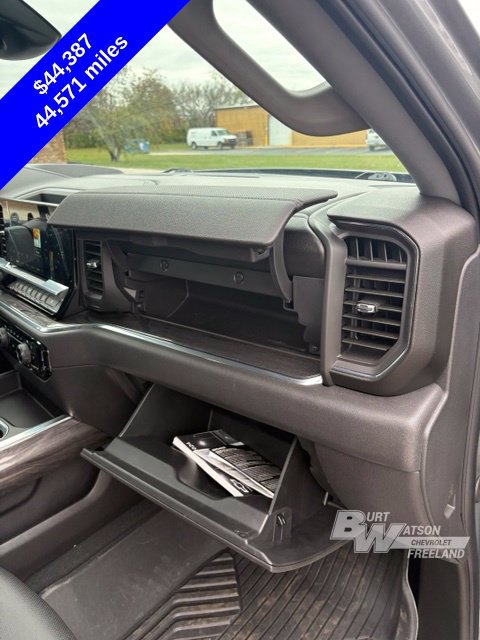 Used 2024 Chevrolet Silverado 1500 LTZ AWD/4WD image 37