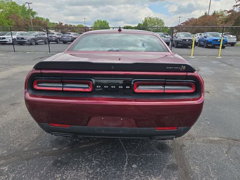 Used 2022 Dodge Challenger R/T Scat Pack w/ Plus Package RWD image 9