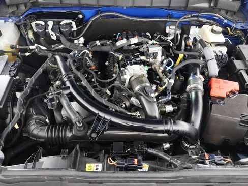 Used 2022 Ford Bronco Wildtrak AWD/4WD image 15